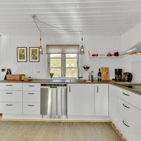 Feriehus Ayu - 100m From The Sea By Interhome *