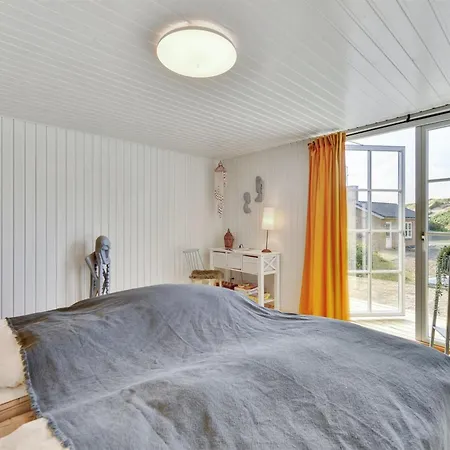 Ayu - 100m From The Sea By Interhome *